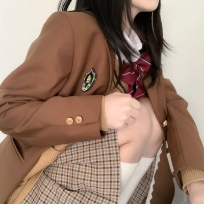 危机密布